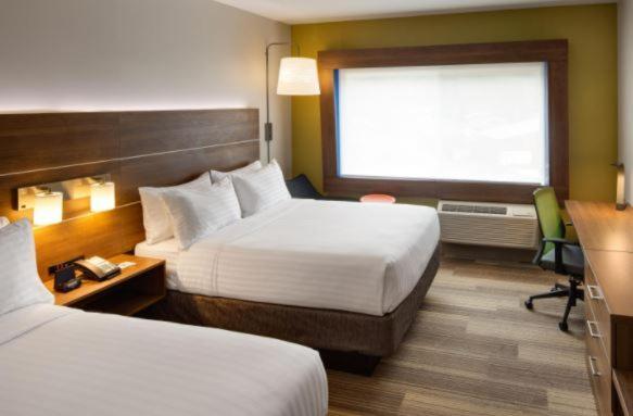 Holiday Inn Express Hotel & Suites Woodland Hills By Ihg Λος Άντζελες Εξωτερικό φωτογραφία
