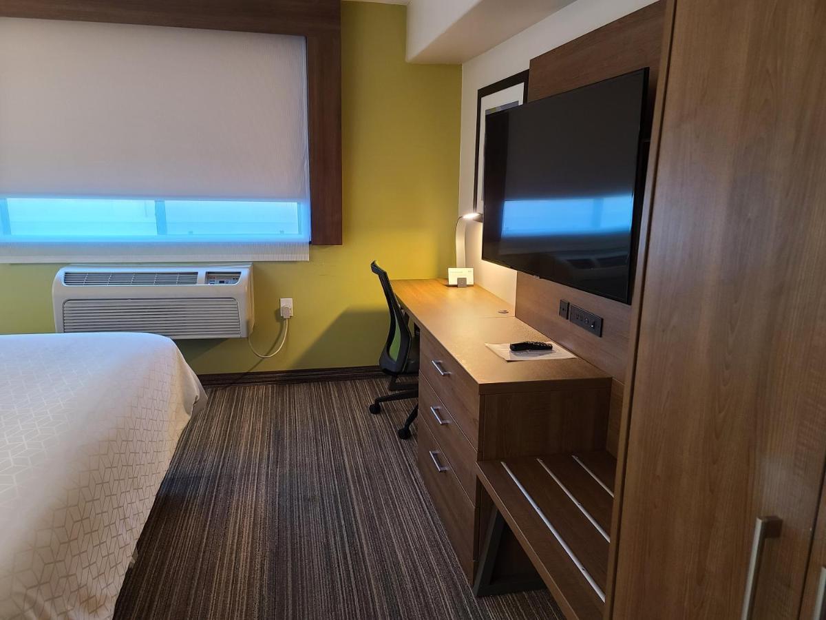 Holiday Inn Express Hotel & Suites Woodland Hills By Ihg Λος Άντζελες Εξωτερικό φωτογραφία