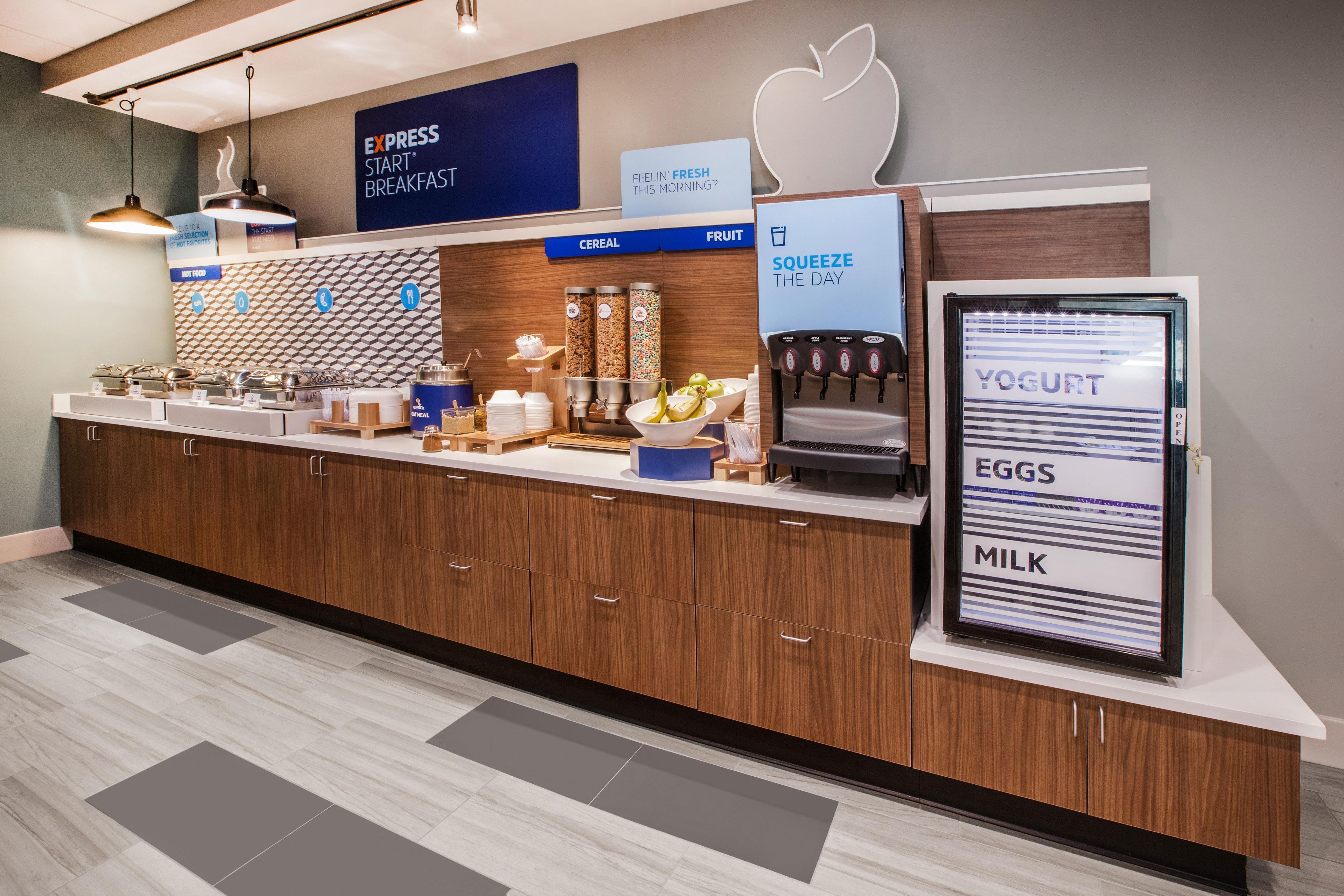 Holiday Inn Express Hotel & Suites Woodland Hills By Ihg Λος Άντζελες Εξωτερικό φωτογραφία