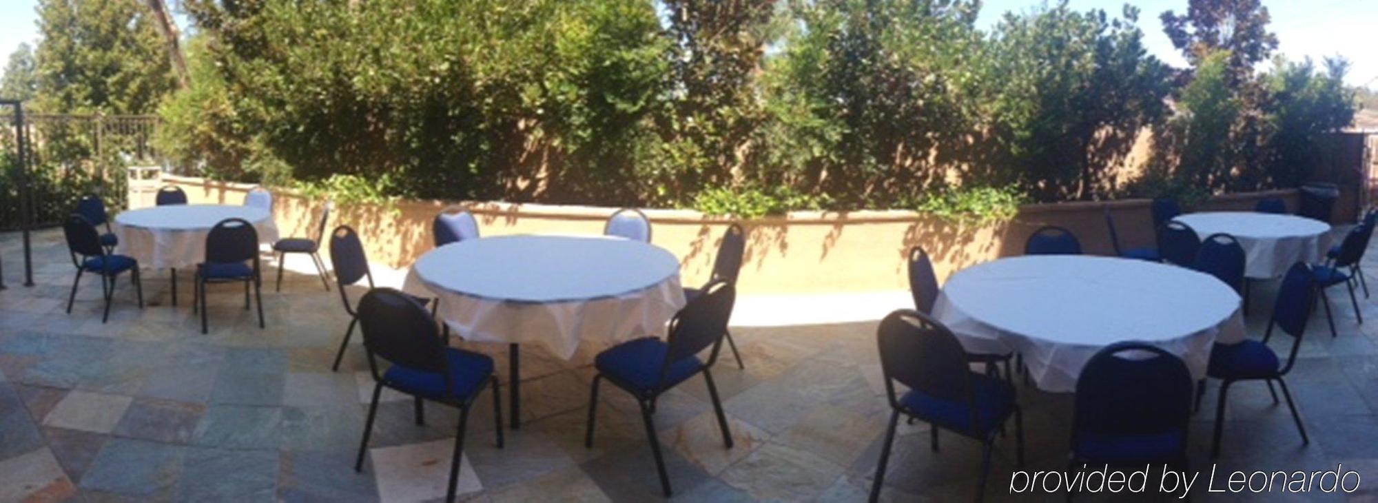 Holiday Inn Express Hotel & Suites Woodland Hills By Ihg Λος Άντζελες Εξωτερικό φωτογραφία
