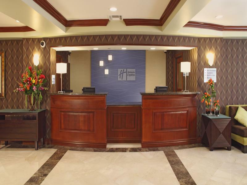 Holiday Inn Express Hotel & Suites Woodland Hills By Ihg Λος Άντζελες Εξωτερικό φωτογραφία